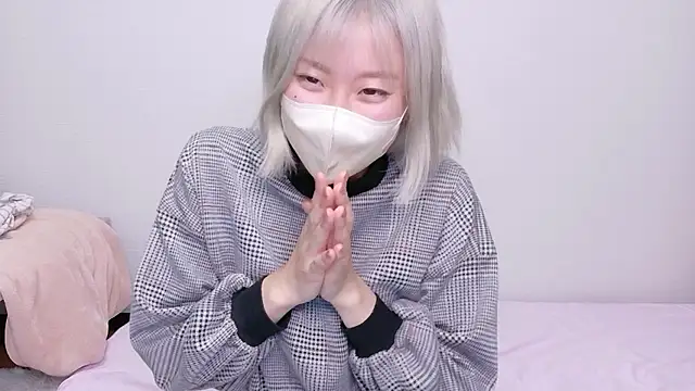 Nana  ch online show from 05-25-26, 06:06