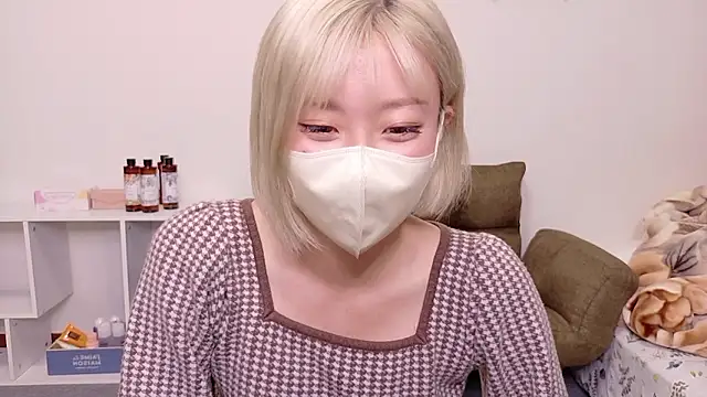 Nana  ch online show from 06-09-26, 12:28