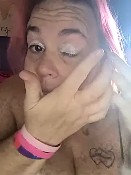 Courdles online show from 11-30-25, 08:09