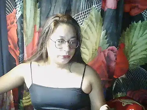 Snapshot of Wild_mhiesoo chatting on 09-18-25, 02:47 Wild mhiesoo online show from 09-18-25, 02:47