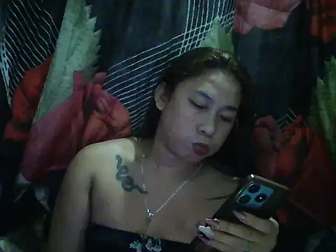 Snapshot of Wild_mhiesoo chatting on 09-16-25, 08:54 Wild mhiesoo online show from 09-16-25, 08:54