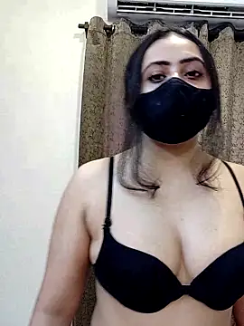 Snapshot of sexy_aaliya_hamidi chatting on 09-26-25, 07:48 sexy aaliya hamidi online show from 09-26-25, 07:48