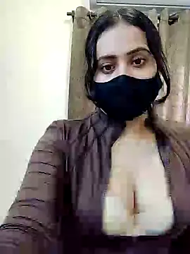 Snapshot of sexy_aaliya_hamidi chatting on 10-09-25, 10:27 sexy aaliya hamidi online show from 10-09-25, 10:27