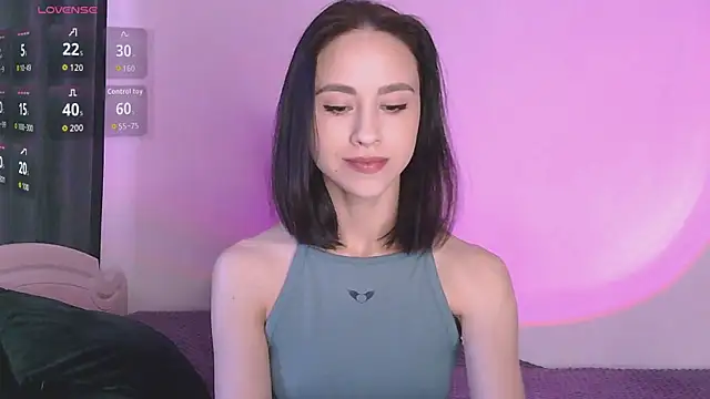 Snapshot of MiaSweetasHoney chatting on 10-13-25, 06:37 MiaSweetasHoney online show from 10-13-25, 06:37