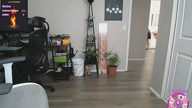 SHEILYN  online show from 03-31-26, 12:45