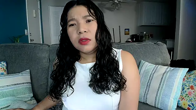SHEILYN  online show from 05-17-26, 06:35