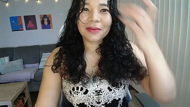 SHEILYN  online show from 05-20-26, 06:32