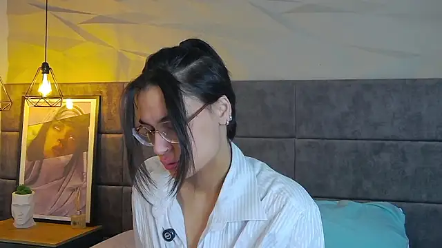 VioletAsh online show from 02-02-26, 04:44