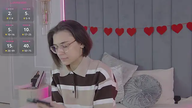 VioletAsh online show from 03-05-26, 04:53