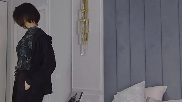 VioletAsh online show from 04-11-26, 04:20