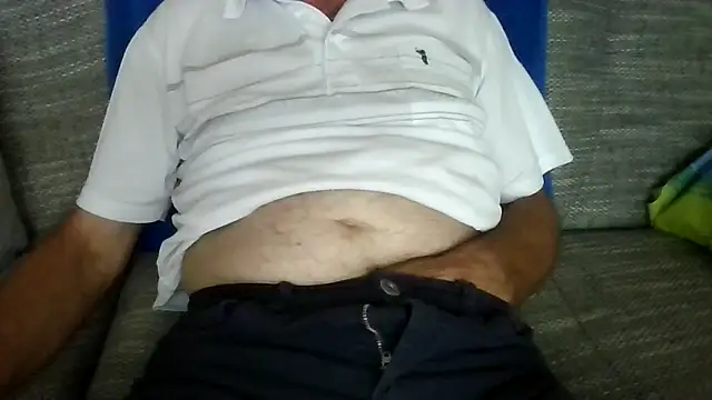 Snapshot of velikifant7 chatting on 06-05-26, 12:22 velikifant7 online show from 06-05-26, 12:22