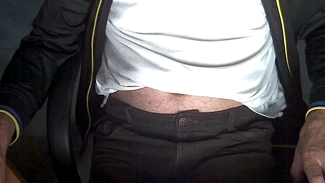 Snapshot of velikifant7 chatting on 03-15-26, 05:14 velikifant7 online show from 03-15-26, 05:14