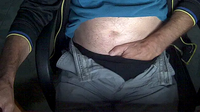 velikifant7 online show from 11-18-25, 05:11