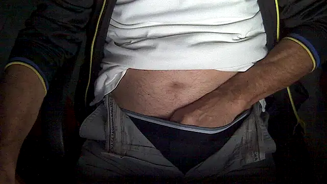 velikifant7 online show from 12-18-25, 05:23