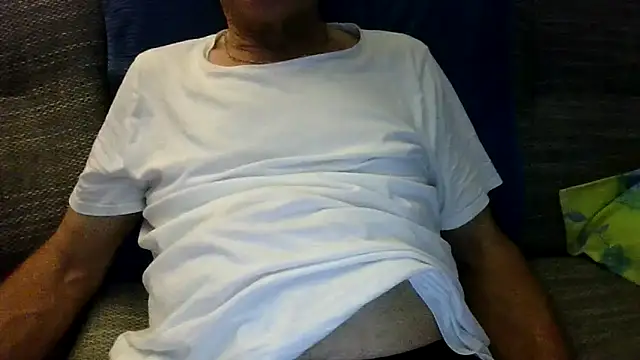 velikifant7 online show from 11-26-25, 07:25