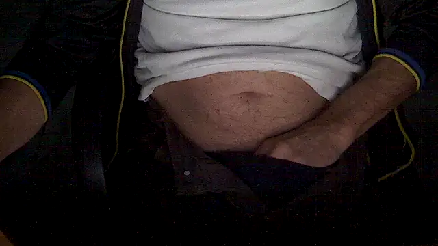 Snapshot of velikifant7 chatting on 02-19-26, 05:37 velikifant7 online show from 02-19-26, 05:37