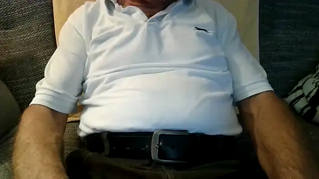 Snapshot of velikifant7 chatting on 03-19-26, 05:02 velikifant7 online show from 03-19-26, 05:02