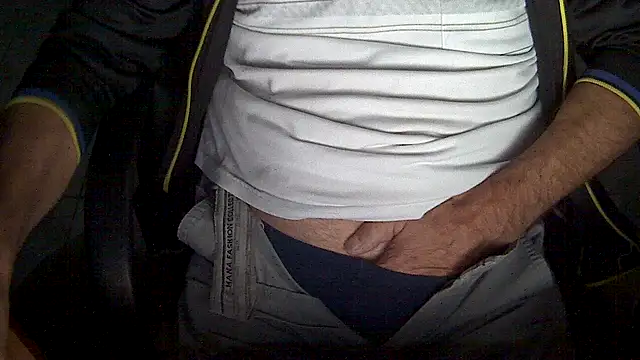 velikifant7 online show from 12-15-25, 05:57