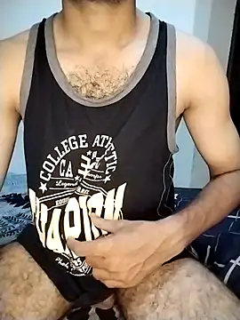 Snapshot of Hotyy_subhu chatting on 06-17-26, 04:06 Hotyy subhu online show from 06-17-26, 04:06