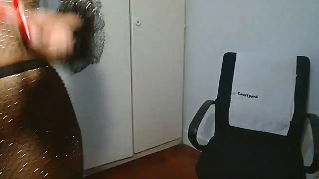 GorillaGripCunt77 online show from 02-08-26, 07:11