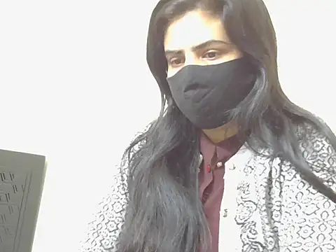 Snapshot of fairy_queen07 chatting on 01-06-26, 07:29 fairy queen07 online show from 01-06-26, 07:29