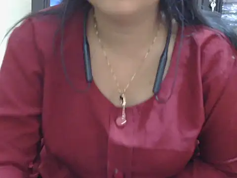 Snapshot of fairy_queen07 chatting on 11-19-25, 06:19 fairy queen07 online show from 11-19-25, 06:19