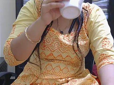 Snapshot of fairy_queen07 chatting on 01-09-26, 06:26 fairy queen07 online show from 01-09-26, 06:26