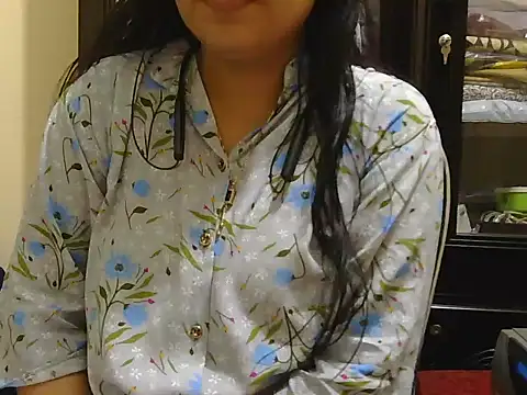 Snapshot of fairy_queen07 chatting on 12-19-25, 10:50 fairy queen07 online show from 12-19-25, 10:50