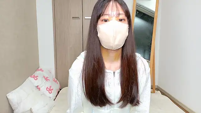 riri  nyan o0 online show from 04-14-26, 11:04