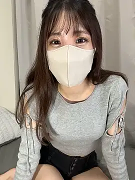 riri  nyan o0 online show from 10-10-25, 05:08