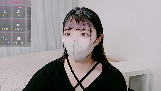 Snapshot of yuna_yyy chatting on 10-10-25, 05:08 yuna yyy online show from 10-10-25, 05:08