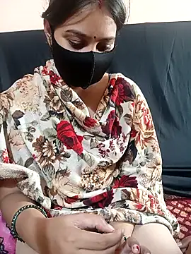 Priyanka Pal online show from 12-22-25, 03:56