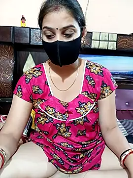 Snapshot of Priyanka_Pal chatting on 10-08-25, 03:57 Priyanka Pal online show from 10-08-25, 03:57