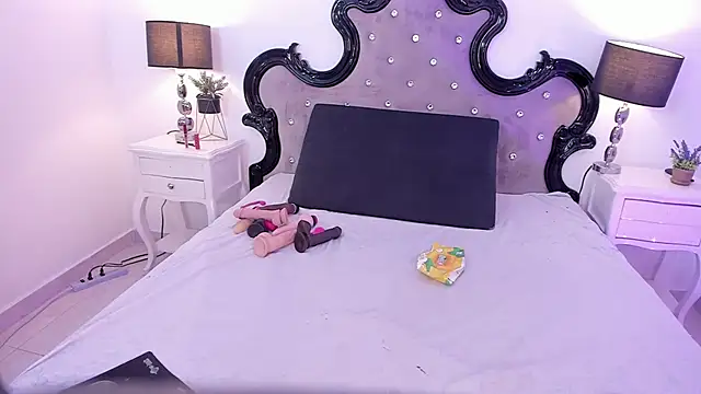  analyy  online show from 10-30-25, 08:06