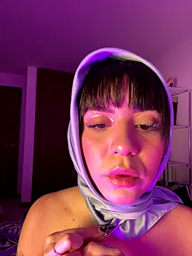 AriaBlush 18 online show from 09-20-25, 11:10