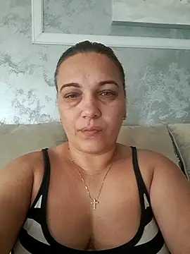Snapshot of PalomaDesireee chatting on 09-15-25, 04:35 PalomaDesireee online show from 09-15-25, 04:35