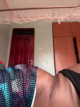 ewatyu online show from 04-15-26, 07:14