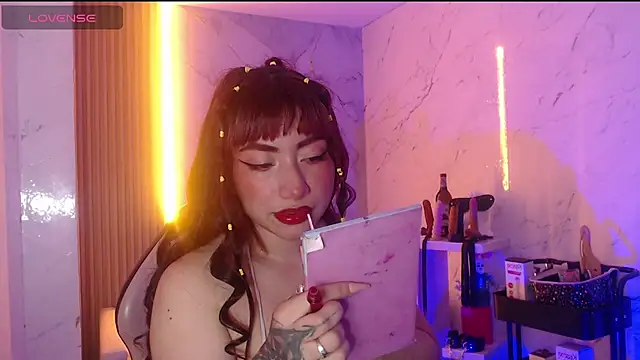 Sophia tf online show from 04-23-26, 03:57