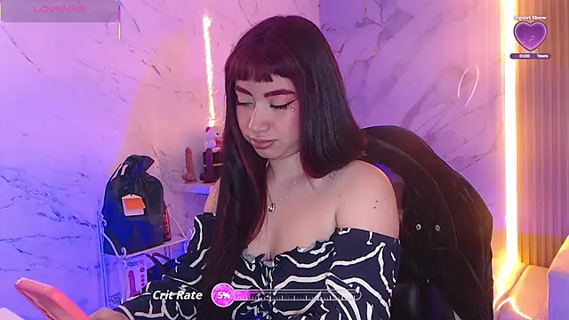 Sophia tf online show from 11-13-25, 02:43