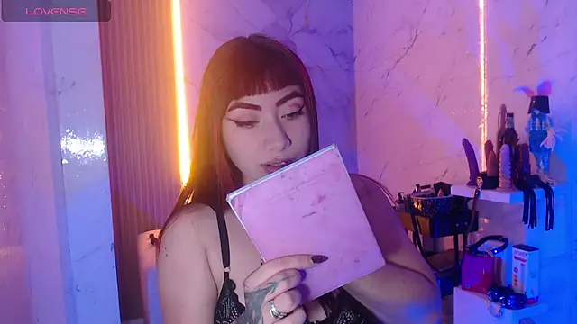 Sophia tf online show from 06-02-26, 08:31