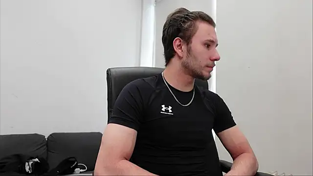 Snapshot of Ethan_Fyre chatting on 10-04-25, 12:50 Ethan Fyre online show from 10-04-25, 12:50