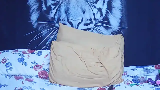 SweetPortableAmber online show from 02-21-26, 12:56