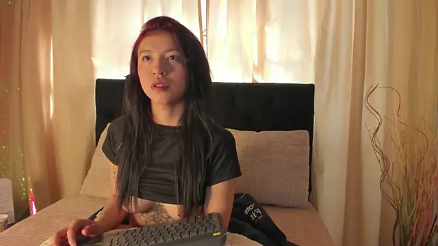 Tiffany Nm online show from 09-22-25, 01:17