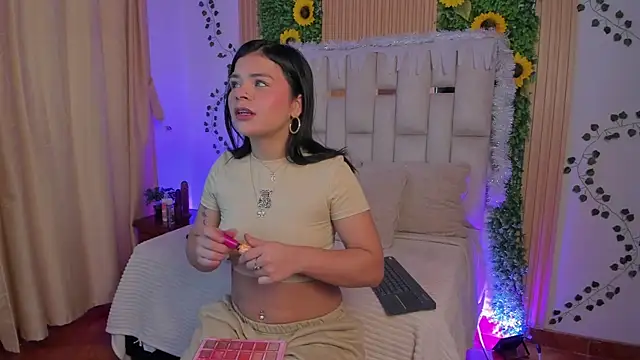 Jade Nmm online show from 11-18-25, 01:03