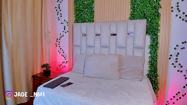 Snapshot of Jade_Nmm chatting on 02-23-26, 12:50 Jade Nmm online show from 02-23-26, 12:50