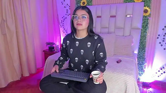 Jade Nmm online show from 11-06-25, 01:04