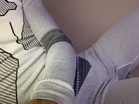 Snapshot of Just2Try chatting on 12-20-25, 10:34 Just2Try online show from 12-20-25, 10:34