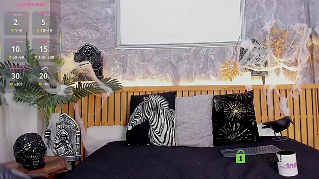 princequinn  online show from 10-11-25, 08:10