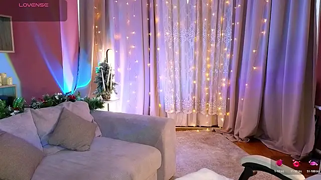 Lucy louras online show from 12-20-25, 11:35