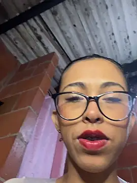 Emma  cumlovee online show from 04-14-26, 11:37